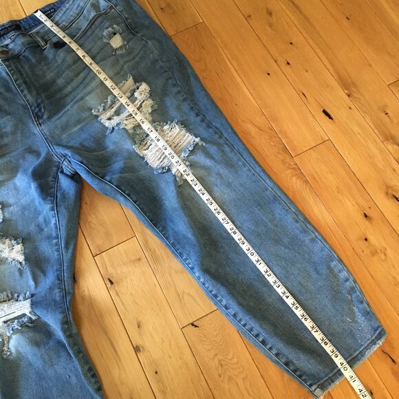 NWOT Judy Blue Distressed High Waist Blue Jeans - Picture 16 of 16